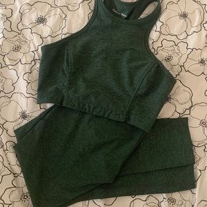 OV Hunter green warm up set